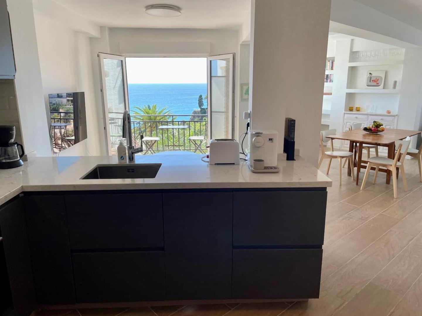 Luxury Sea View 2 Bedroom Apartment By Maison Jaken Nerja Exterior foto